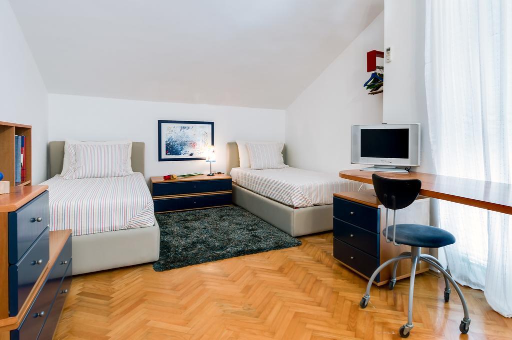 Kuca Za Odmor Kuzmanic Villa Kaštela Buitenkant foto